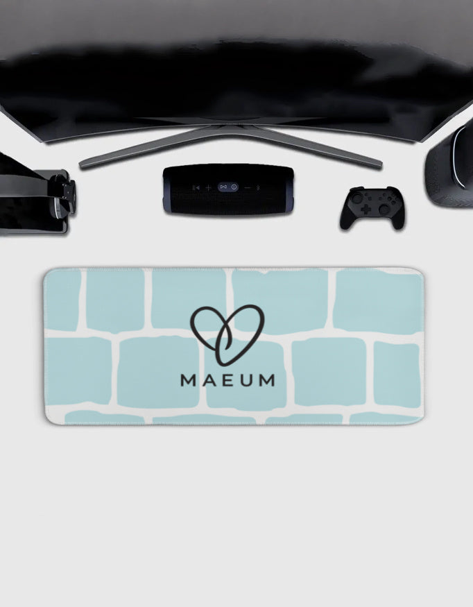 Mockup_2_c_1118.jpg